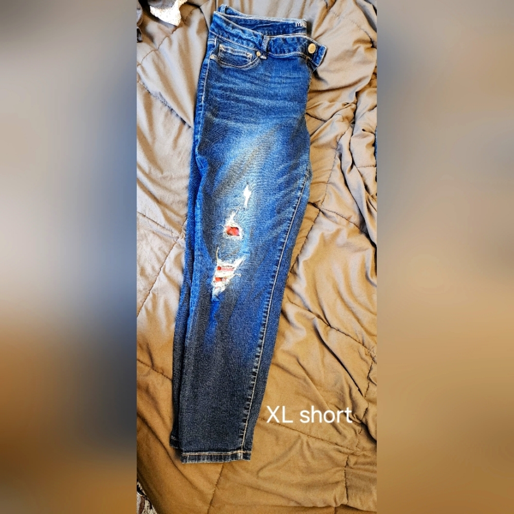 Jeans with plaid  patches